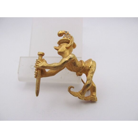 Vintage Elves Gold Tone Rhinestone with Hammer and Nail Brooch Set by Geno Ltd - Picture 12 of 16